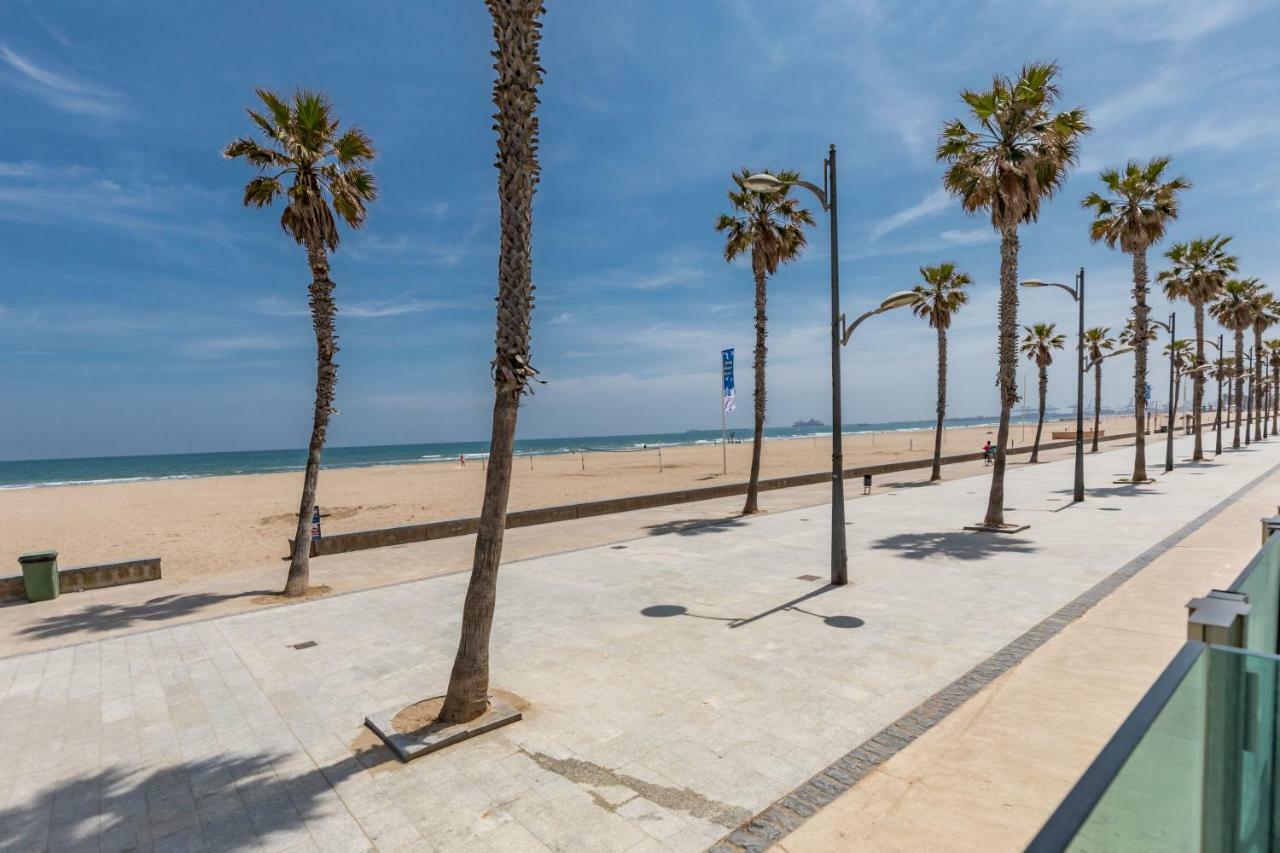 Luxury Beach Front Apartment With Pool Valencie Exteriér fotografie