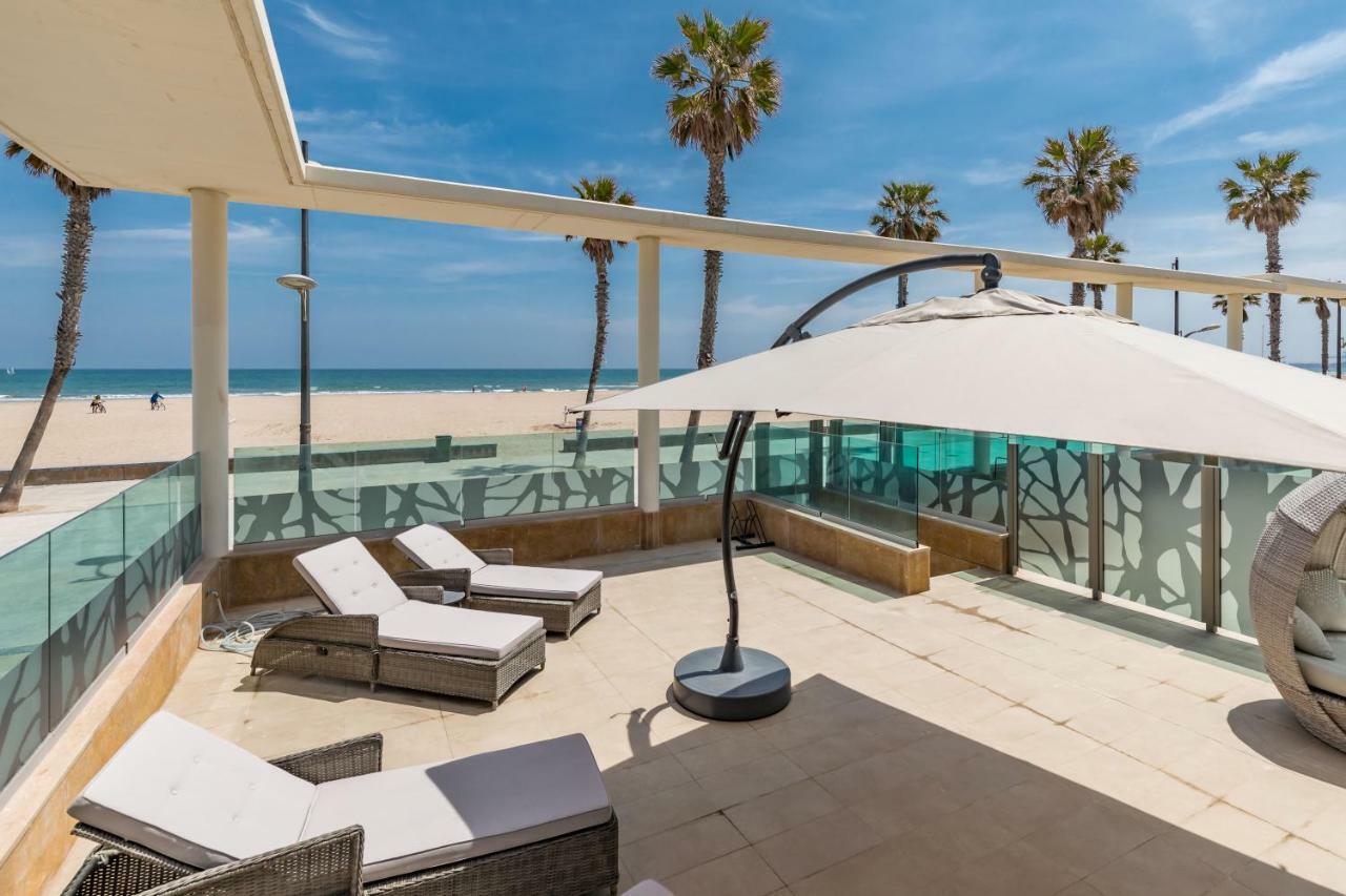 Luxury Beach Front Apartment With Pool Valencie Exteriér fotografie